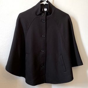 H&M Black Caplet Size 4